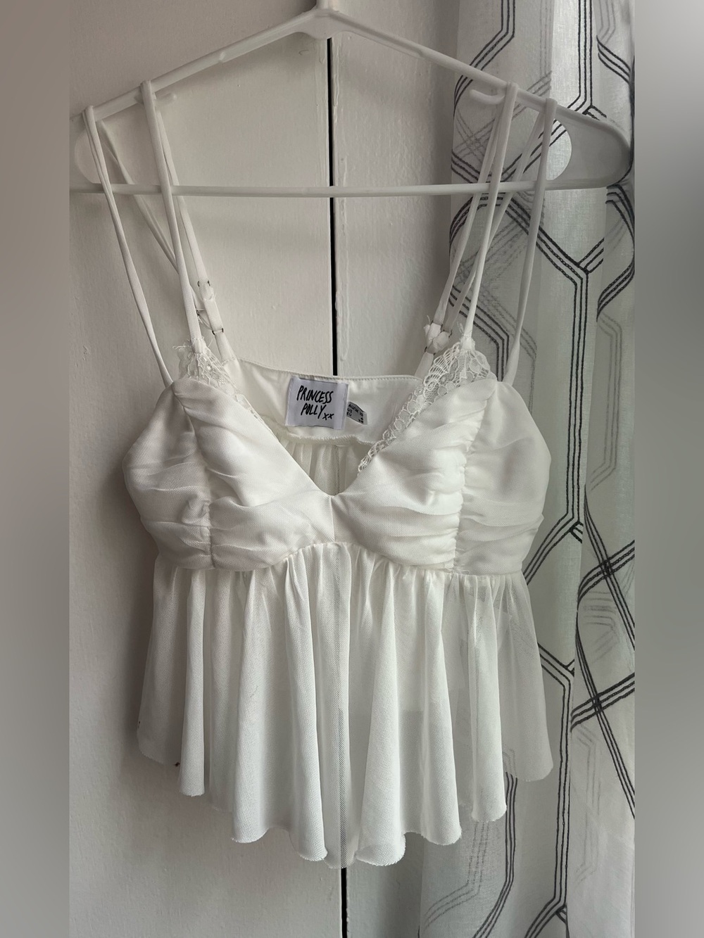 Princess Polly corella top white